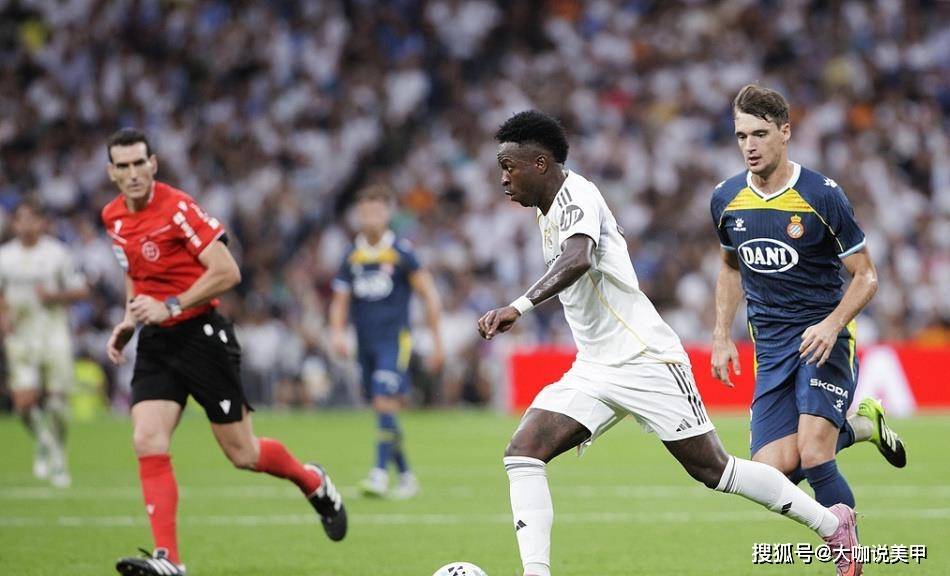 皇马头牌和阿隆索爆发冲突，怒摔水瓶走人，离队进入倒计时